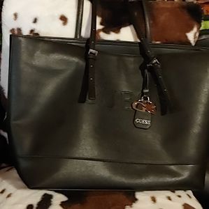 Guess tote